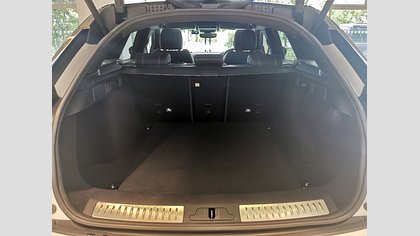 Range Rover Velar 14