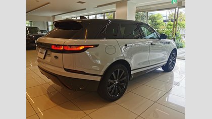 Range Rover Velar 13