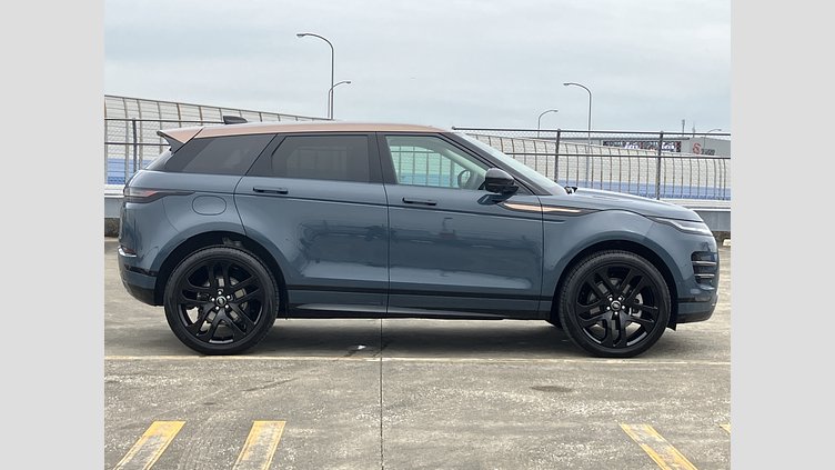 2024 認定中古車 Land Rover Range Rover Evoque トライベッカブルー D200マイルドハイブリッド（ディーゼル） Standard Wheelbase DYNAMIC SE