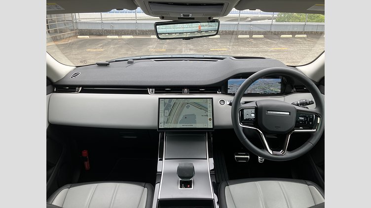 2024 認定中古車 Land Rover Range Rover Evoque トライベッカブルー D200マイルドハイブリッド（ディーゼル） Standard Wheelbase DYNAMIC SE