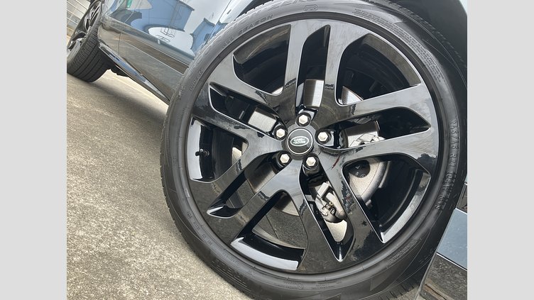 2024 認定中古車 Land Rover Range Rover Evoque トライベッカブルー D200マイルドハイブリッド（ディーゼル） Standard Wheelbase DYNAMIC SE