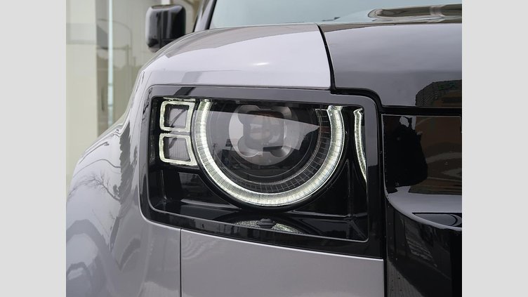 2021 認定中古車 Land Rover Defender 110 アイガーグレイ D300 AWD（AT） X