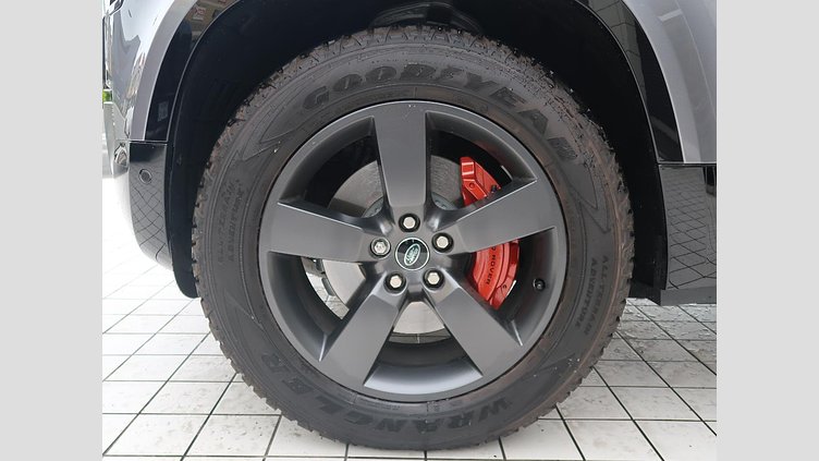 2021 認定中古車 Land Rover Defender 110 アイガーグレイ D300 AWD（AT） X