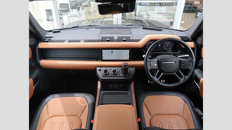 2021 認定中古車 Land Rover Defender 110 アイガーグレイ D300 AWD（AT） X