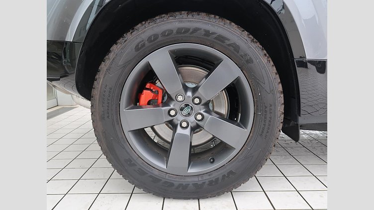 2021 認定中古車 Land Rover Defender 110 アイガーグレイ D300 AWD（AT） X