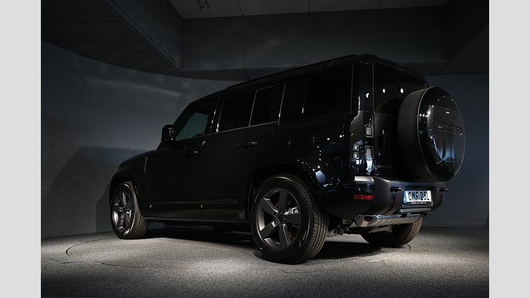 2026 Ny Land Rover Defender 110 Santorini Black AWD P300e PHEV X-Dynamic SE