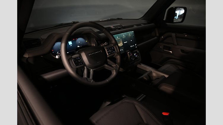 2026 Ny Land Rover Defender 110 Santorini Black AWD P300e PHEV X-Dynamic SE