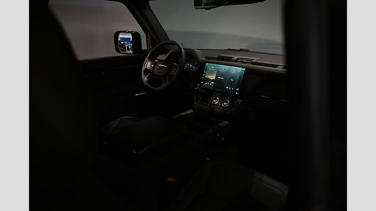 2026 Ny Land Rover Defender 110 Santorini Black AWD P300e PHEV X-Dynamic SE