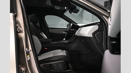 Range Rover Velar 10