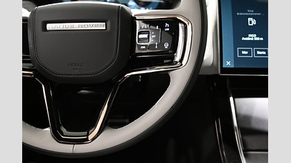 Range Rover Velar 15