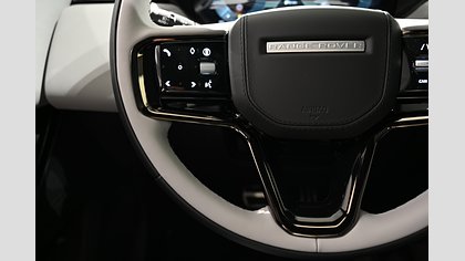 Range Rover Velar 14