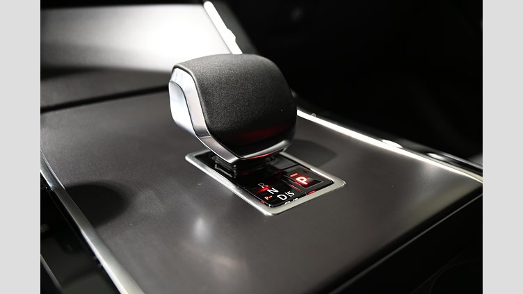 2025 Ny Land Rover Range Rover Velar Batumi Gold (guld färg) P400e Bensin Plug-in Elhybrid P400e Dynamic SE