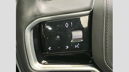 Range Rover Evoque 35