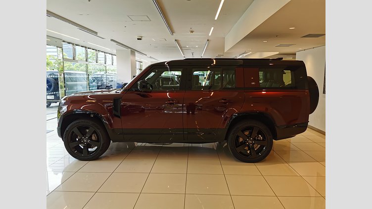 2024 認定中古車 Land Rover Defender 130 セドナレッド D300 AWD（AT） X-DYNAMIC HSE