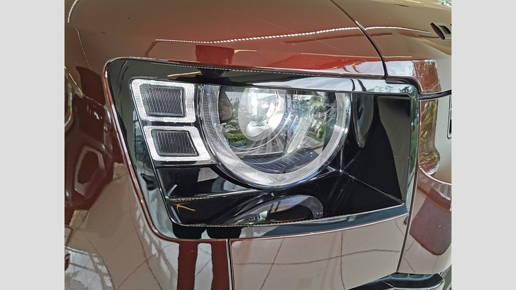 2024 認定中古車 Land Rover Defender 130 セドナレッド D300 AWD（AT） X-DYNAMIC HSE