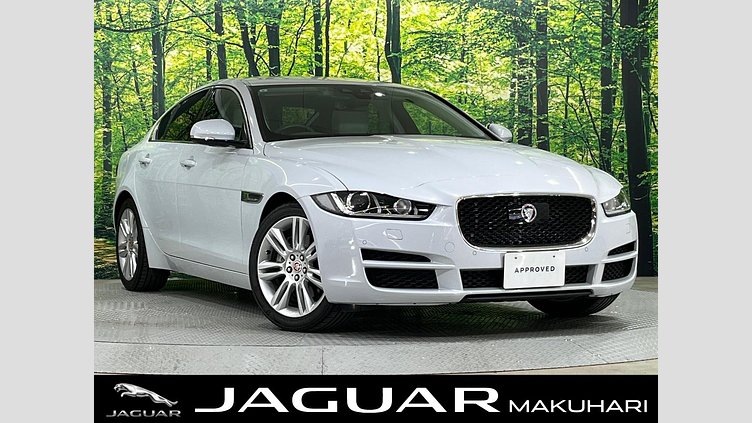 2017 認定中古車 Jaguar XE Yulong White ディーゼル プレステージ