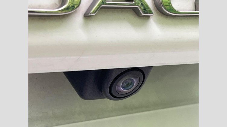 2017 認定中古車 Jaguar XE Fuji White ガソリン プレステージ