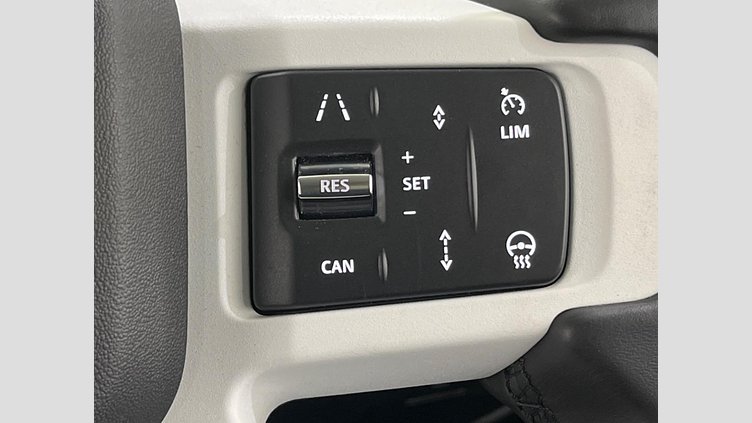2023 認定中古車 Land Rover Defender 110 フジホワイト D300 AWD（AT） S
