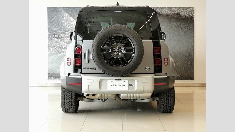 2021 認定中古車 Land Rover Defender 110 アイガーグレイ D300 AWD（AT） S