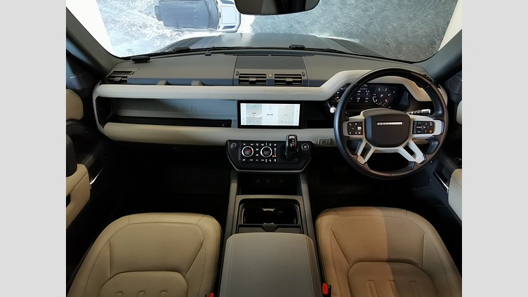 2021 認定中古車 Land Rover Defender 110 アイガーグレイ D300 AWD（AT） S