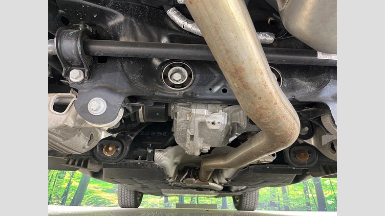 2023 認定中古車 Land Rover Defender 110 フジホワイト D300 AWD（AT） S