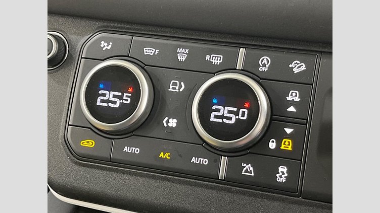 2023 認定中古車 Land Rover Defender 110 フジホワイト D300 AWD（AT） S