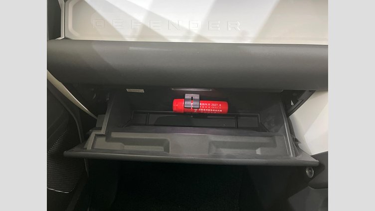 2023 認定中古車 Land Rover Defender 110 フジホワイト D300 AWD（AT） S