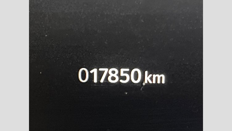 2023 認定中古車 Land Rover Defender 110 サントリーニブラック D300 AWD（AT） X