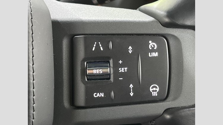 2023 認定中古車 Land Rover Defender 110 サントリーニブラック D300 AWD（AT） X