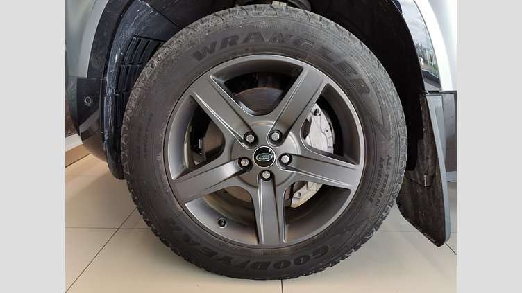 2023 認定中古車 Land Rover Defender 110 アイガーグレイ D300 AWD（AT） X-DYNAMIC SE