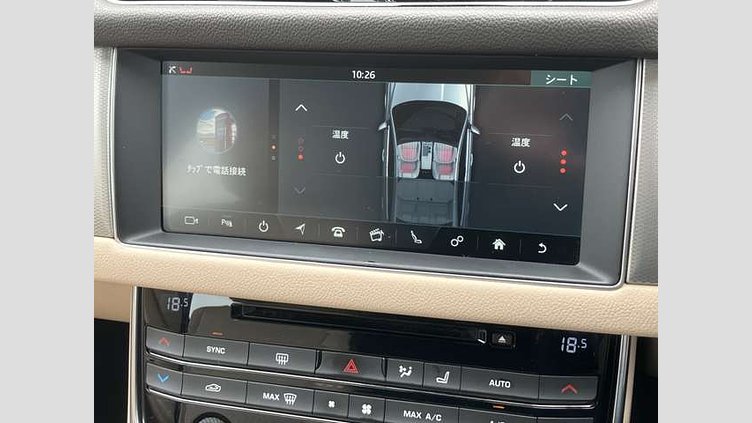 2016 認定中古車 Jaguar XF Yulong White 1オーナー ベージュレザーシート フロントシートヒーター  MERIDIANサウンド インタラクティブドライバーディスプレイ 電動調整ステアリングコラム メモリーシート パドルシフト 18インチ5スポークアルミホイール 25tプレステージ