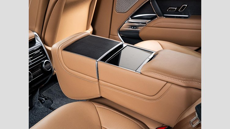 2024 認定中古車 Land Rover Range Rover サントリーニブラック D350 AWD MHEV（AT） スタンダードホイールベース Autobiography