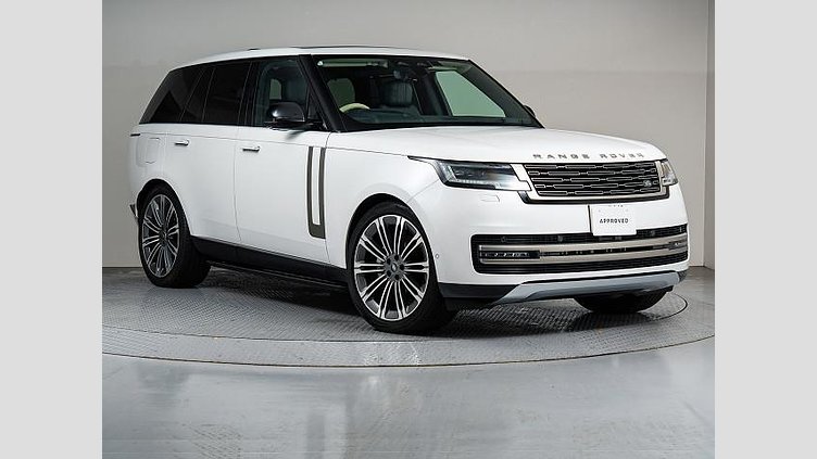 2024 認定中古車 Land Rover Range Rover オストゥーニパールホワイト（お取り扱いの有無については正規ディーラーにお問い合わせください） D300 AWD MHEV（AT） スタンダードホイールベース HSE