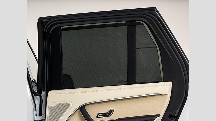2024 認定中古車 Land Rover Range Rover オストゥーニパールホワイト（お取り扱いの有無については正規ディーラーにお問い合わせください） D300 AWD MHEV（AT） スタンダードホイールベース HSE