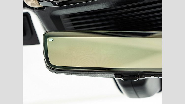 2024 認定中古車 Land Rover Range Rover オストゥーニパールホワイト（お取り扱いの有無については正規ディーラーにお問い合わせください） D300 AWD MHEV（AT） スタンダードホイールベース HSE
