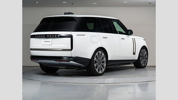 2024 認定中古車 Land Rover Range Rover オストゥーニパールホワイト（お取り扱いの有無については正規ディーラーにお問い合わせください） D300 AWD MHEV（AT） スタンダードホイールベース HSE