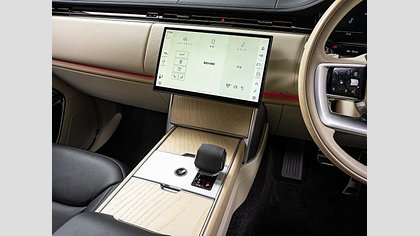 Range Rover 27