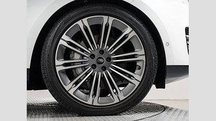 Range Rover 12