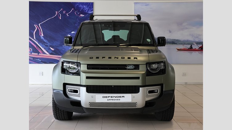 2024 Approved Land Rover Defender 110 Pangea Green Balance of 5 Year/100 000 km's Maintenance plan from inception date. 

**FULL BRAND NEW MATT WRAP***

Electronic Air Suspension, Interior Mirror Smart View,Daytime Running Lamps, Water Wading Aid, Blind Spot Assist, Forward  2024 Land Rover Defender 110 D250 SE