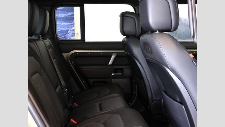 2022 Approved Land Rover Defender 110 Pangea Green Balance of 5 Year/100 000 km's Maintenance plan from inception date.

Interior Mirror Smart View, Memory Front Seats, Front Console with Armrest & Fridge, Daytime Running Lamps, Navigation, Cruise Control ACC  2022 Land Rover Defender 110 D300 HSE X-Dynamic