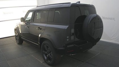 Defender 110 2