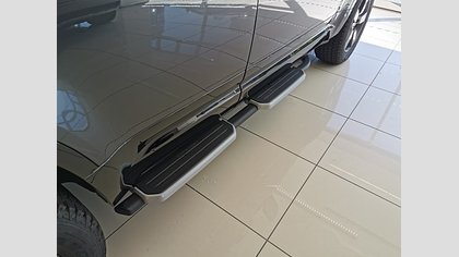 Defender 110 17