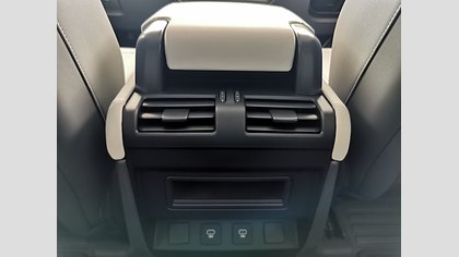 Defender 110 25