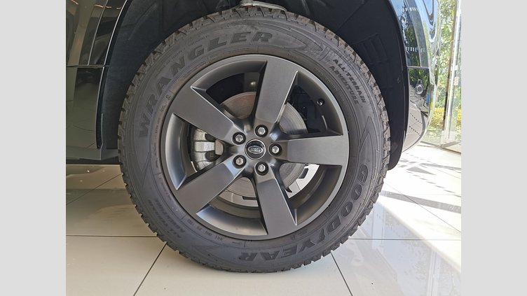 2024 認定中古車 Land Rover Defender 110 カルパチアングレイ P300 ガソリン X-Dynamic SE