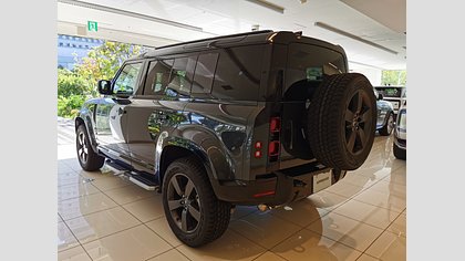 Defender 110 1