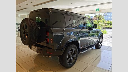 Defender 110 13