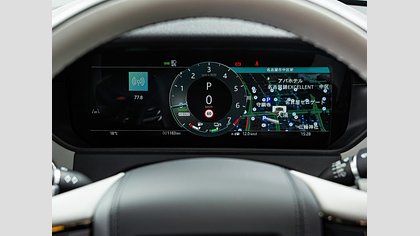 Range Rover Velar 35