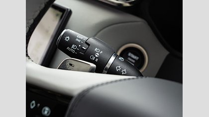 Range Rover Velar 56