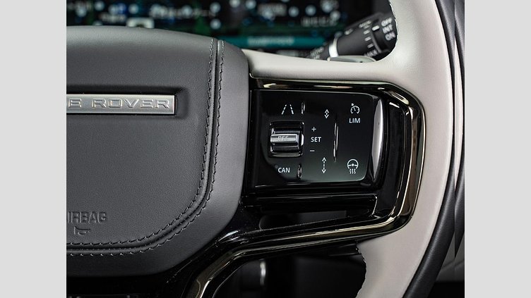 2024 認定中古車 Land Rover Range Rover Velar ハクバシルバー P400eプラグインハイブリッド（ガソリン） スタンダードホイールベース Dynamic SE