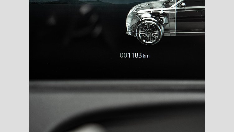 2024 認定中古車 Land Rover Range Rover Velar ハクバシルバー P400eプラグインハイブリッド（ガソリン） スタンダードホイールベース Dynamic SE
